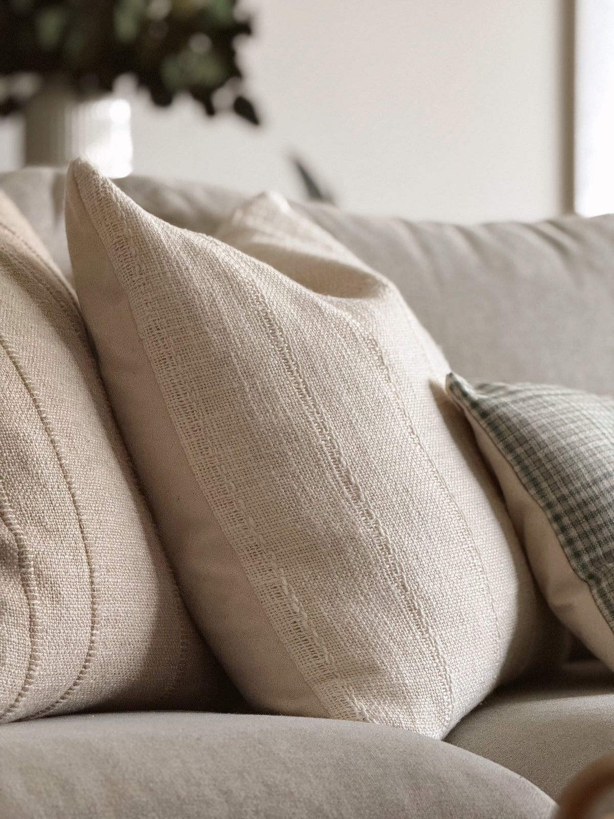 Andrea cushion cover 